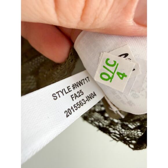 Madewell | NWT Lace-Insert Pintucked Long-Sleeve Top Faded Ivy | Sz M - Picture 11 of 12